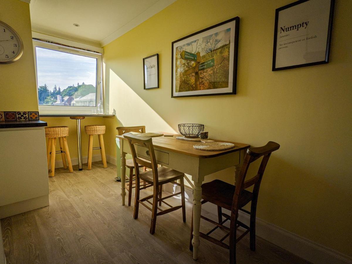 Beautiful Spacious Central Flat, Pitlochry Exterior foto